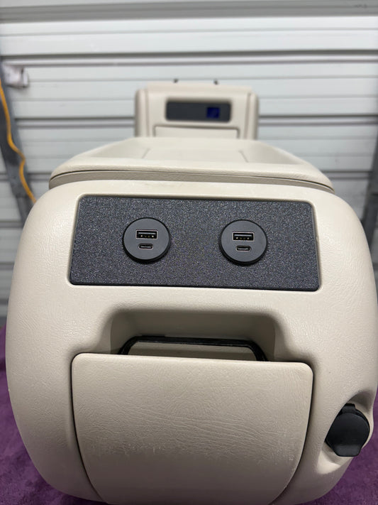 '99-'02 Rear Charging Panel