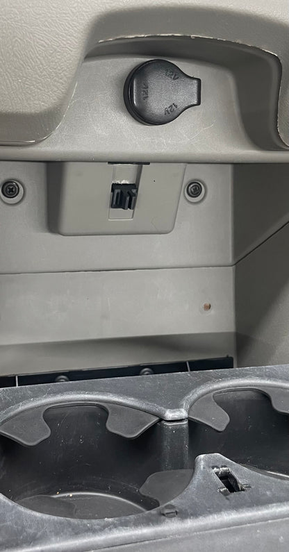 99-07 Rear Cup Holder Clip