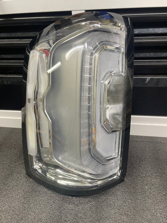 '15-'18 Taillight DIY Kit (Sierra)