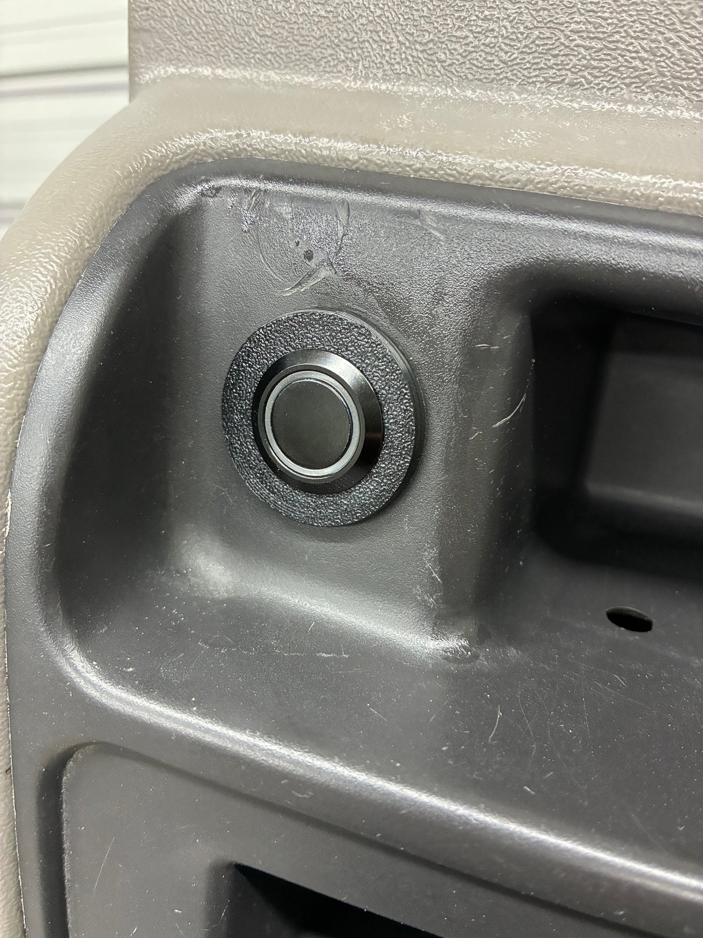 '99-'07 12V Plug Delete (Aux Switch)